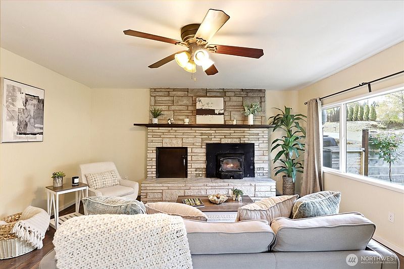 4th image of 6605 Sidney Road SW
