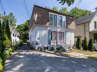63 Livingston Ave #1, Kingston, ON K7L 4L3