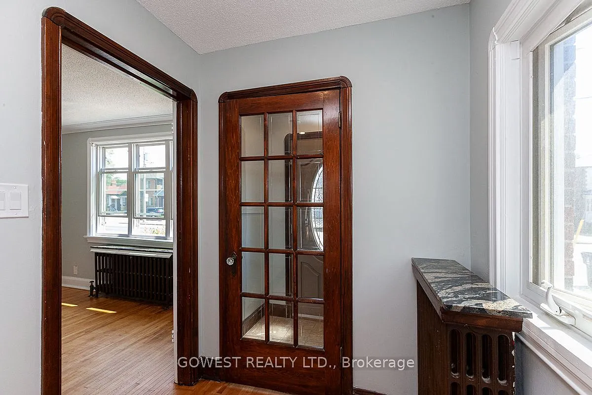 3 bed, $3,650 — Photo 2