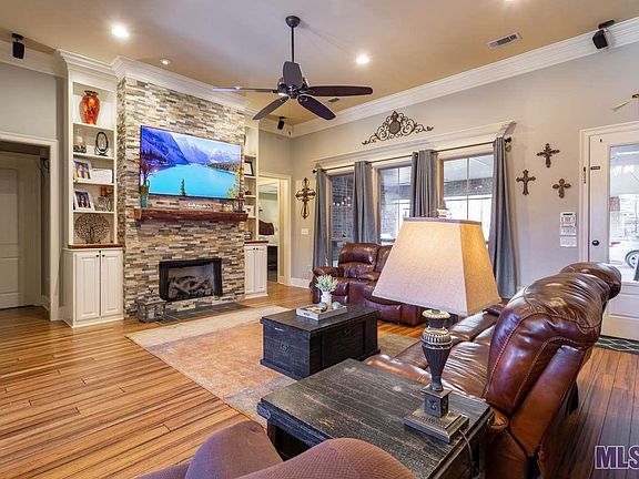 5th image of 30784 Barnett Ln