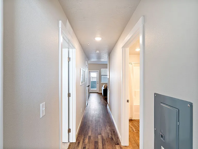 Brownstone Flats — Photo 22