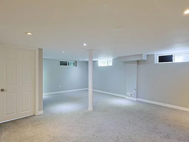 1218 Hamilton Rd — Photo 29
