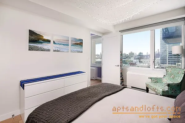 Sold by aptsandlofts.com | media 38