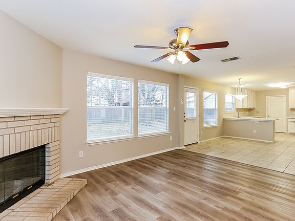 5th image of 3524 Garden Springs Dr