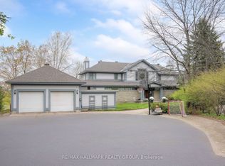 23 Davidson Dr, Ottawa, ON K1J 6L7