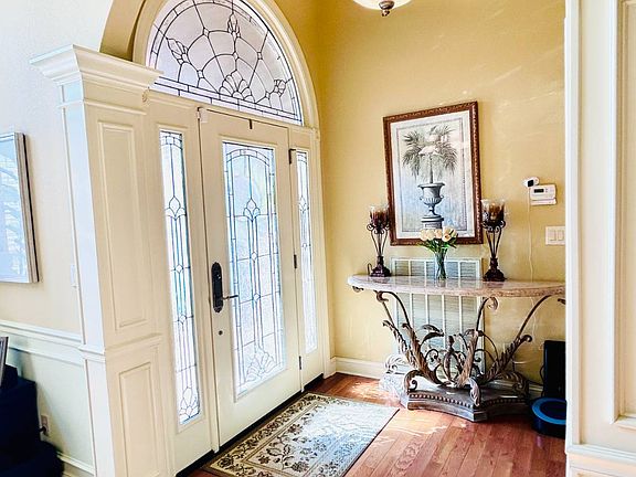 3rd image of 254 Plantation Springs Dr