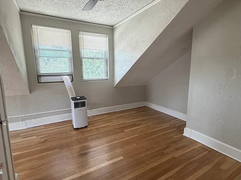 3739 Modlin Ave #4 — Photo 7