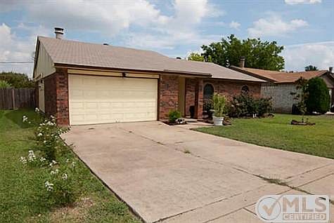 5th image of 6901 Glenhurst Dr