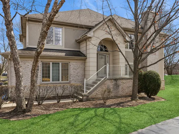 54 Beaconsfield Ct, Lincolnshire, IL 60069