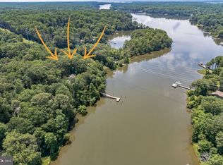 995 Planters Wharf Rd, Lusby, MD 20657