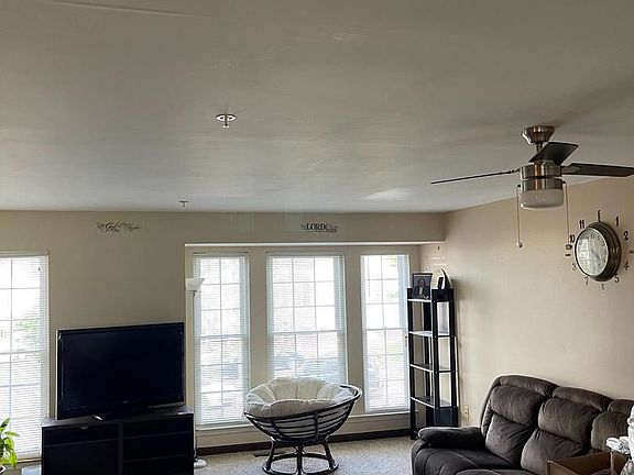 2nd image of 7424 Belgravia Ln