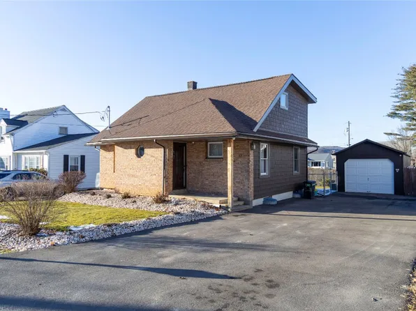 23 Standish Ave, Binghamton, NY 13901