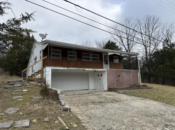 208 N Lakeshore Dr, Owenton, KY 40359