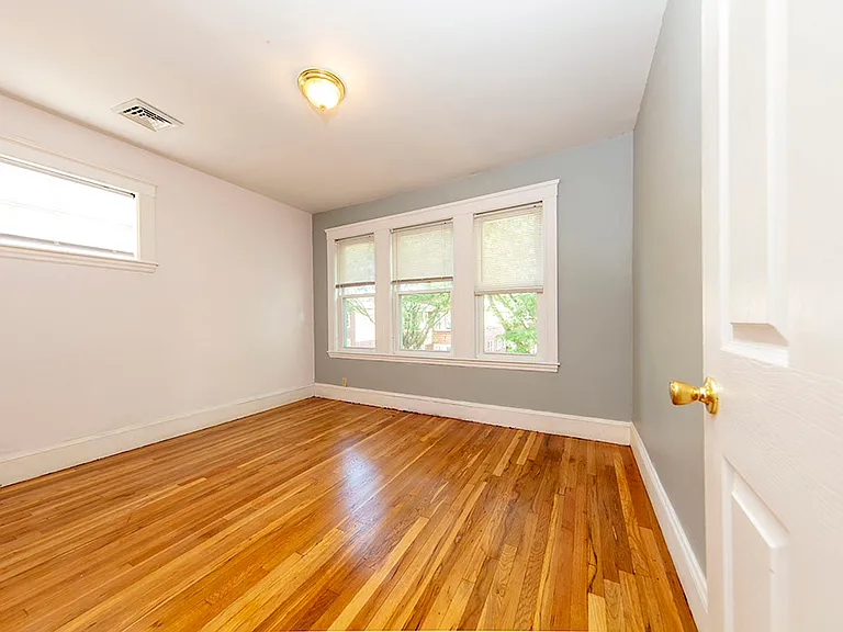 22 Priesing St #22 — Photo 9