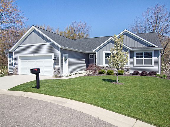 2nd image of 6766 Bradenwood Dr