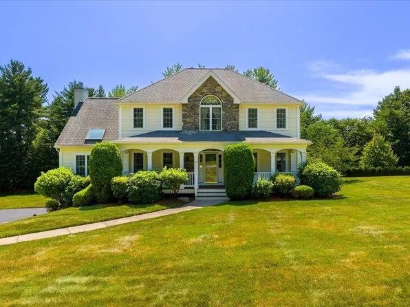 129 Shining Rock Dr, Northbridge, MA 01534
