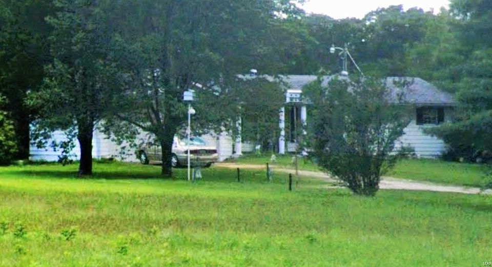 2nd image of 20879 W State Highway 47