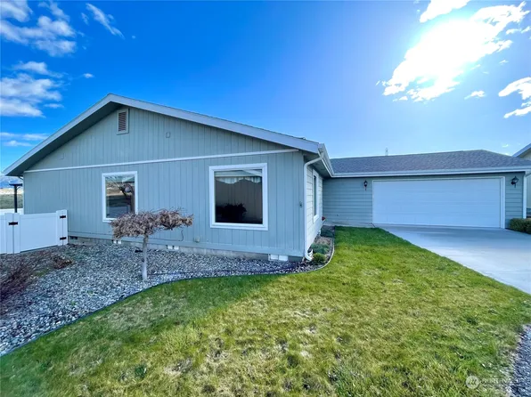 5 Laguna Place E, Omak, WA 98841