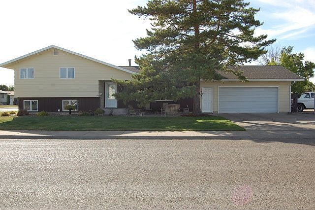 1st image of 913 7th Ave SE