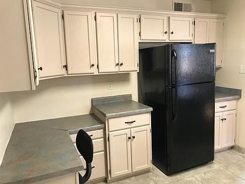 3rd image of 341 Keathley Dr