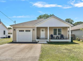 147 Roosevelt Ave, Howell, NJ 07731