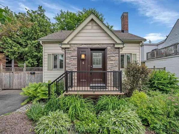4 Queen Mary St, Ottawa, ON K1K 1Y2