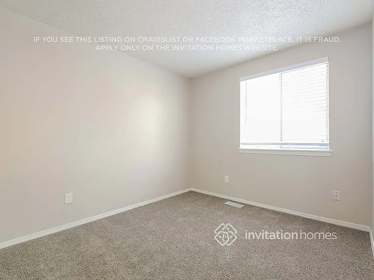 4633 Dearborn St — Photo 12