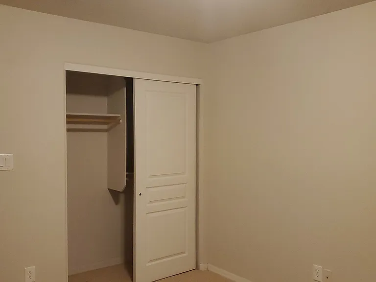 1st bedroom