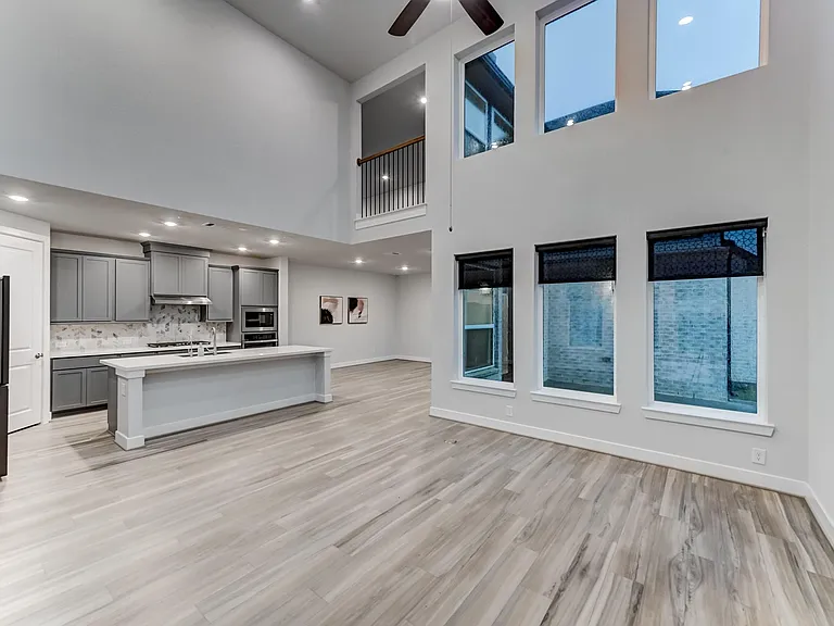 9522 Rialto Creek Dr — Photo 15