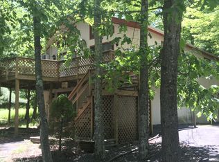 3196 Northgate Rd, Lake Ariel, PA 18436