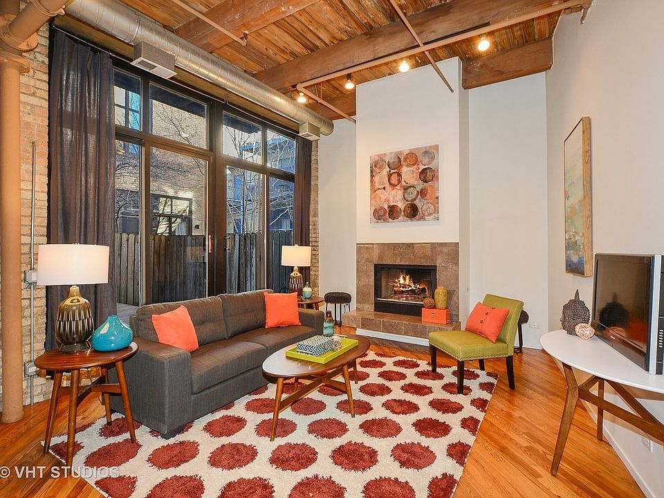 1st image of 2300 W Wabansia Ave APT 125