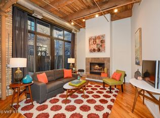 2300 W Wabansia Ave APT 125, Chicago, IL 60647