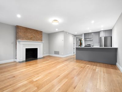 114 W Washington Plce, New York, NY, 10014