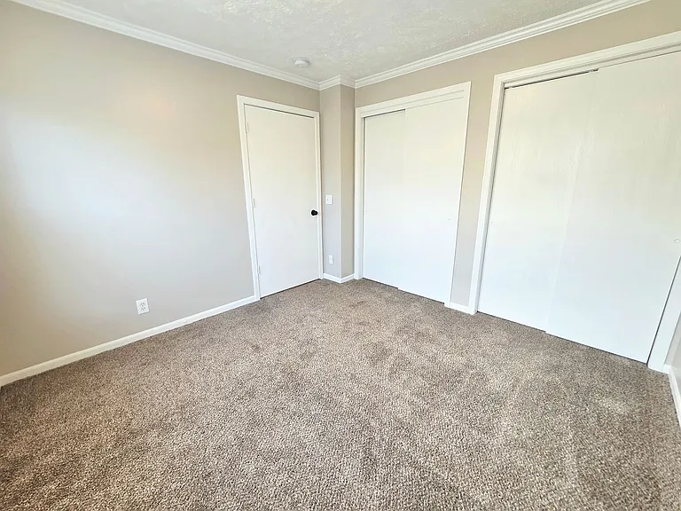 1104 - 1116 Mazatlan Cir. — Photo 12