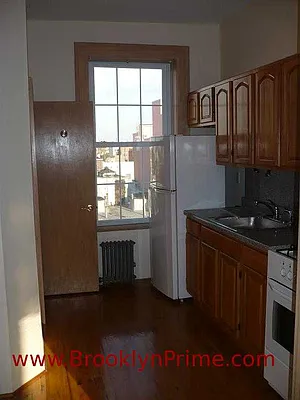 Rented by Brooklyn Real Estate Services | media 42
