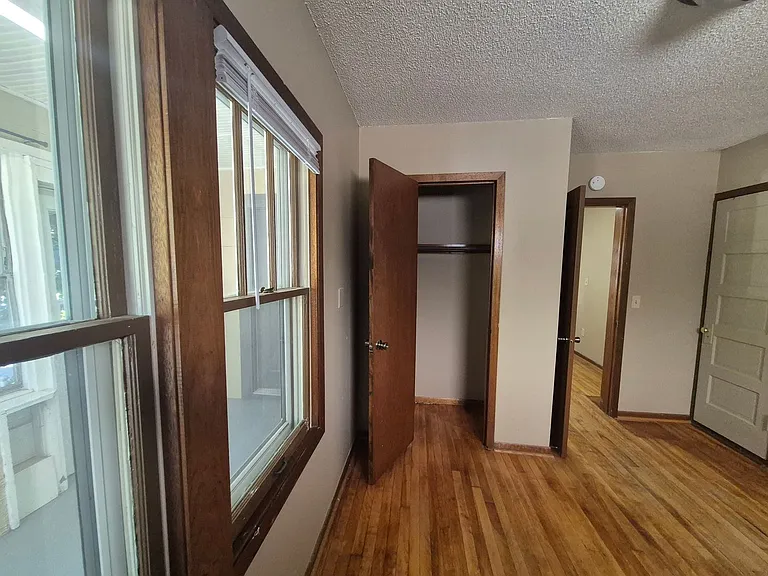 1068 Hatch Ave — Photo 15