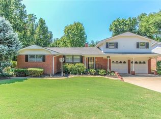 1100 W Brooks St, Norman, OK 73069