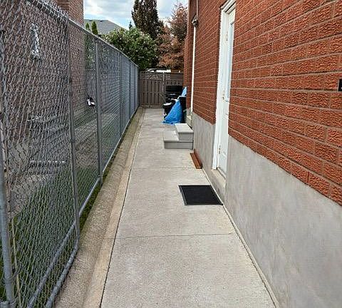2nd image of 119 Longhouse St #Basement