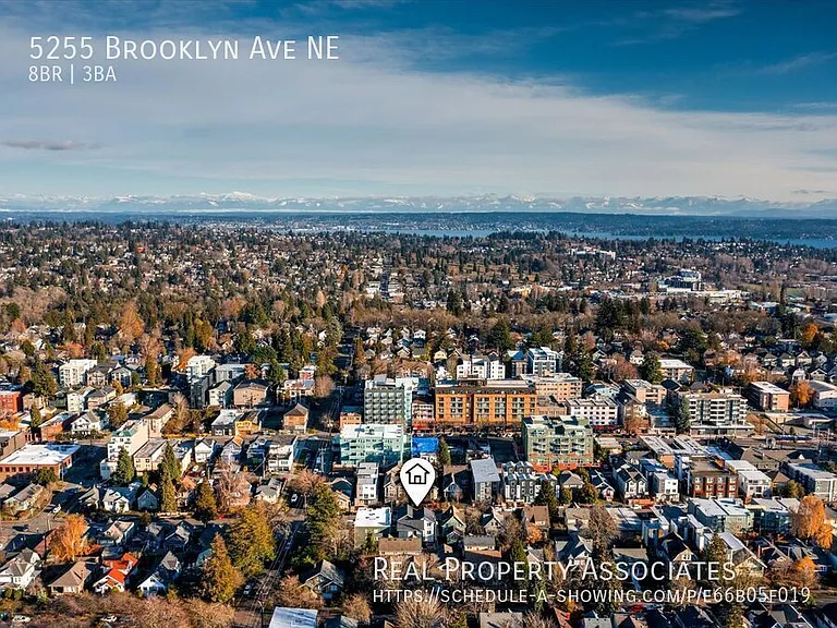 5255 Brooklyn Ave NE — Photo 48