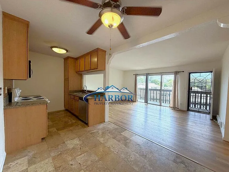 23308 Marigold Ave #V-201 — Photo 6