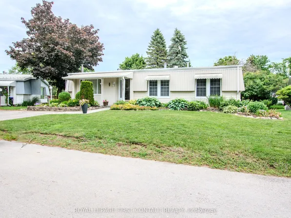 3 Honeysuckle Ln, Innisfil, ON L9S 1M5