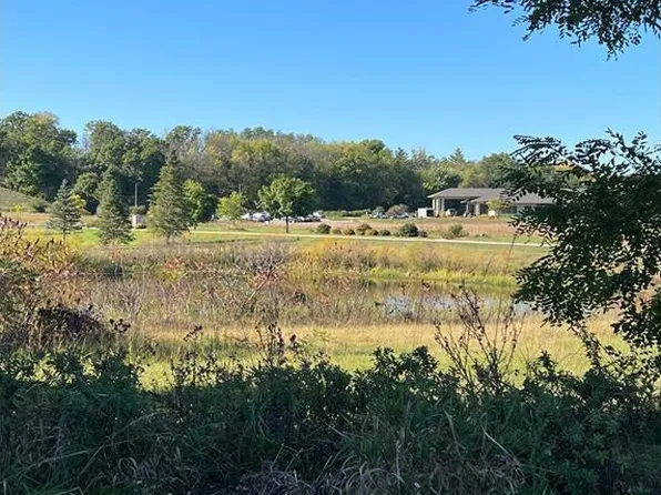 103 Green Lake Ct, Lake City, MN 55041