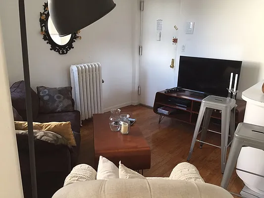 Rented by Sky Management | media 14