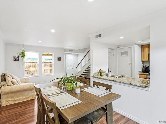 4th image of 6046 S Willow Way