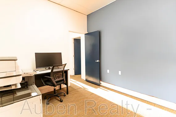 Studio, $507 — Photo 4