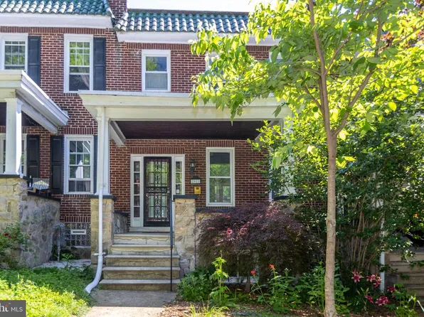 2911 Cresmont Ave, Baltimore, MD 21211