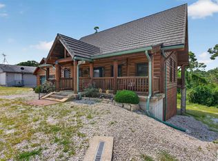 28487 Nevada Ave, Warsaw, MO 65355