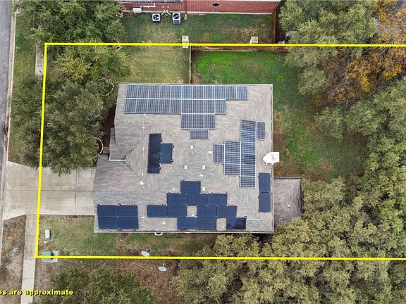 2nd image of 6817 Aquamarine Dr