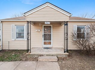2015 W Irving St, Wichita, KS 67213