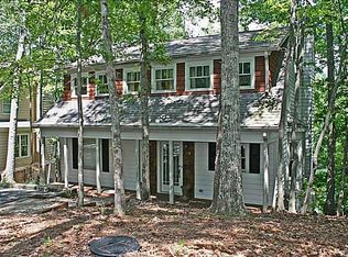 110 Narrows Ct, Waleska, GA 30183